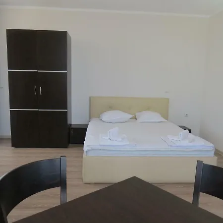 Royal Beach 3*